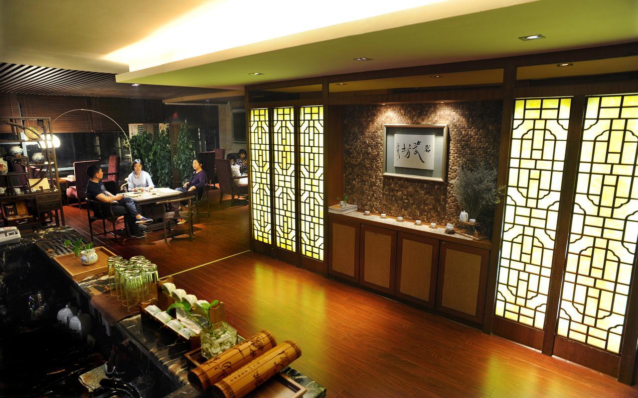 Jiangxi Seven Star Shang Wu Hotel Наньчан Екстер'єр фото