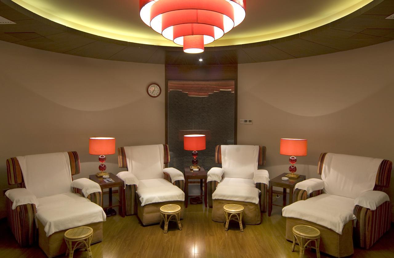 Jiangxi Seven Star Shang Wu Hotel Наньчан Екстер'єр фото